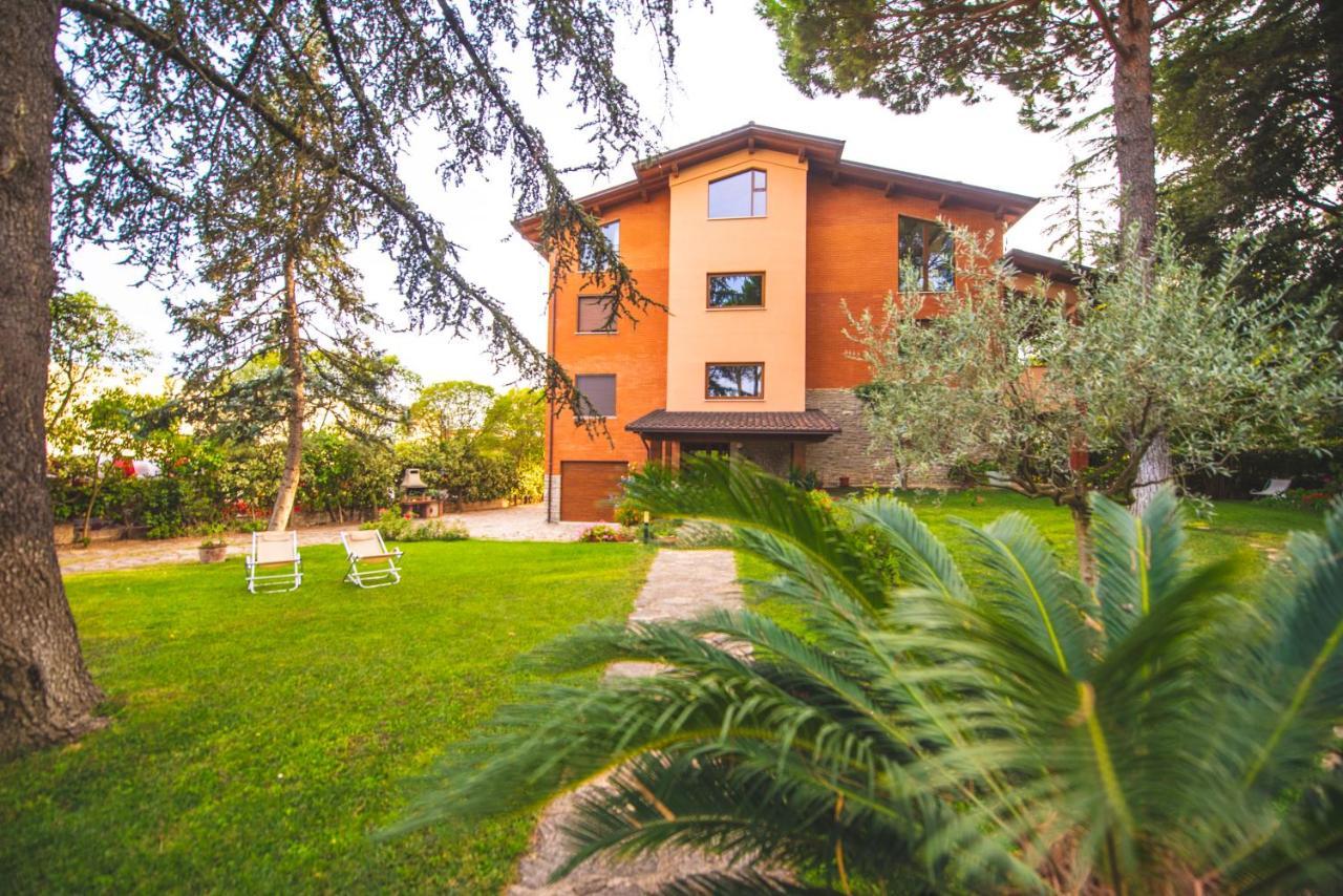 B&B Il Girasole Корчано Экстерьер фото