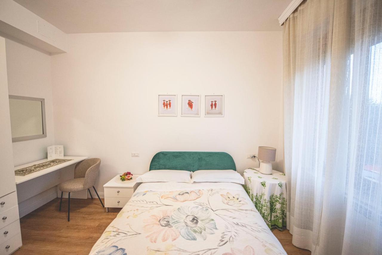 B&B Il Girasole Корчано Экстерьер фото